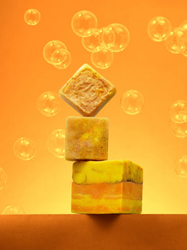 BLACK & WHITE BODY - GENTLE DAILY SOAP