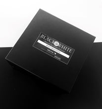 Load image into Gallery viewer, B&amp;W BODY BEAUTIFUL SHIMMER OIL GIFT BOX
